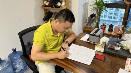 訪企拓崗進行時丨數字媒體藝術系走進福建云窩文化傳媒，共繪美術圖案設計新篇章